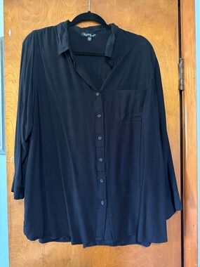 Velvet Heart Black Button-Down Shirt